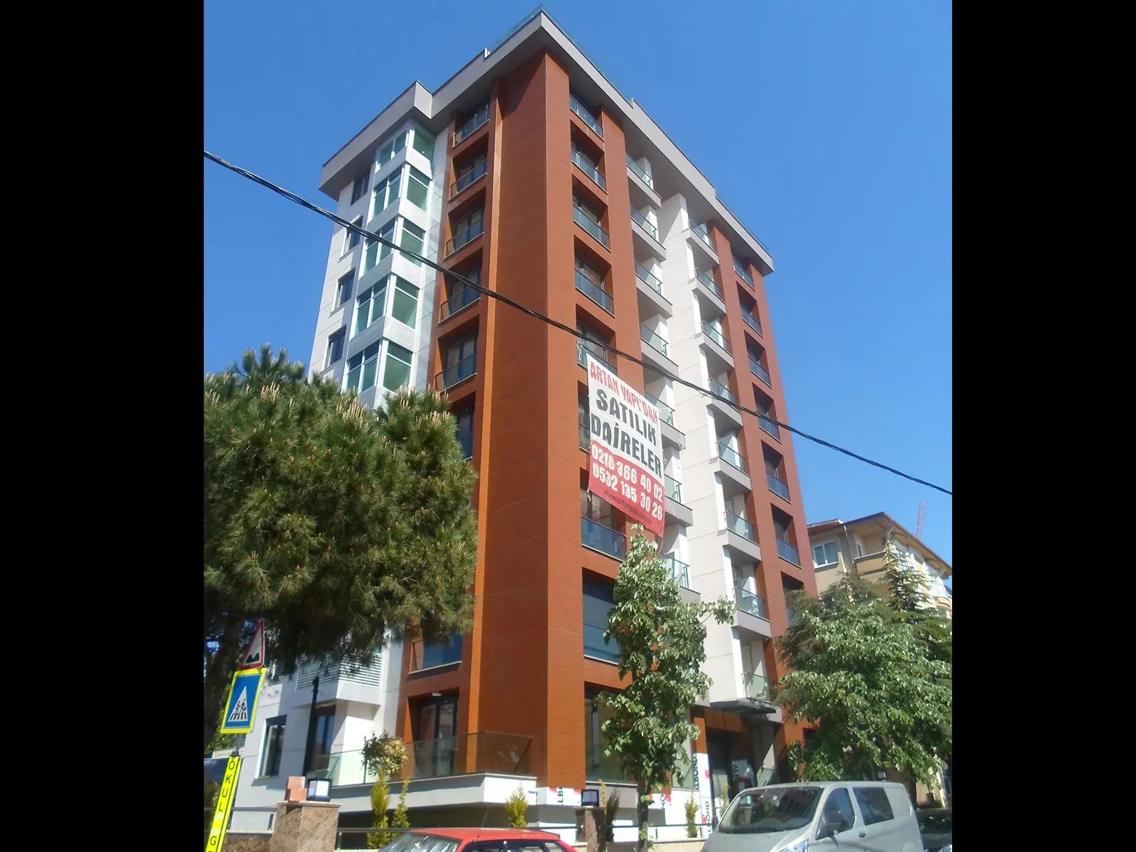 Dost Apartmanı — Cevizli