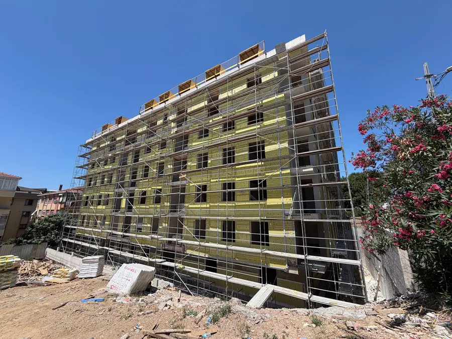 Mete Apartmanı — Çınar