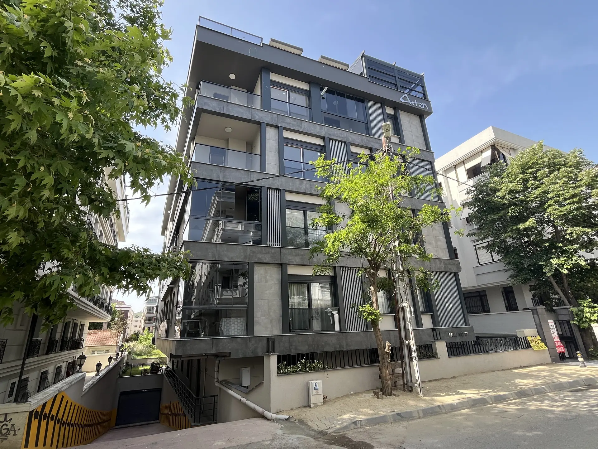 Lale Apartmanı — İdealtepe