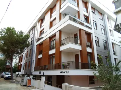 Küçükyalı Ece Apartmanı — fotoğraf 3