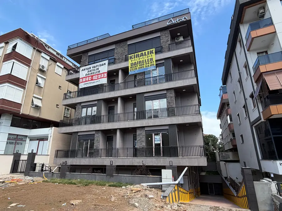 Ali Özhamurkar Apartmanı — İdealtepe