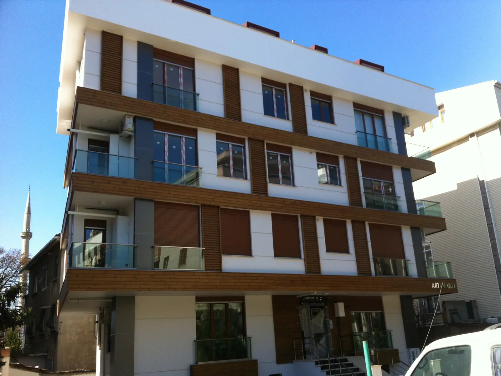Fehmi Bey Apartmanı — Çınar